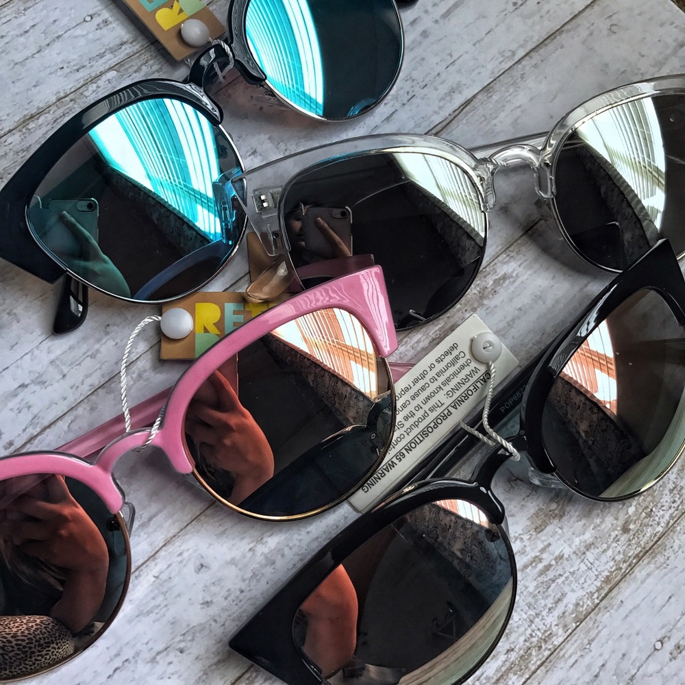 Cat Eye RV Sunglasses 🕶💕 - Picture 7 of 8