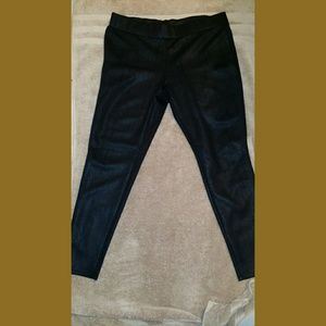 Womens black snakeskin print leggings