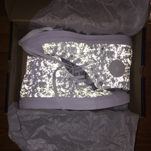 Sold - Picture 1 of 4