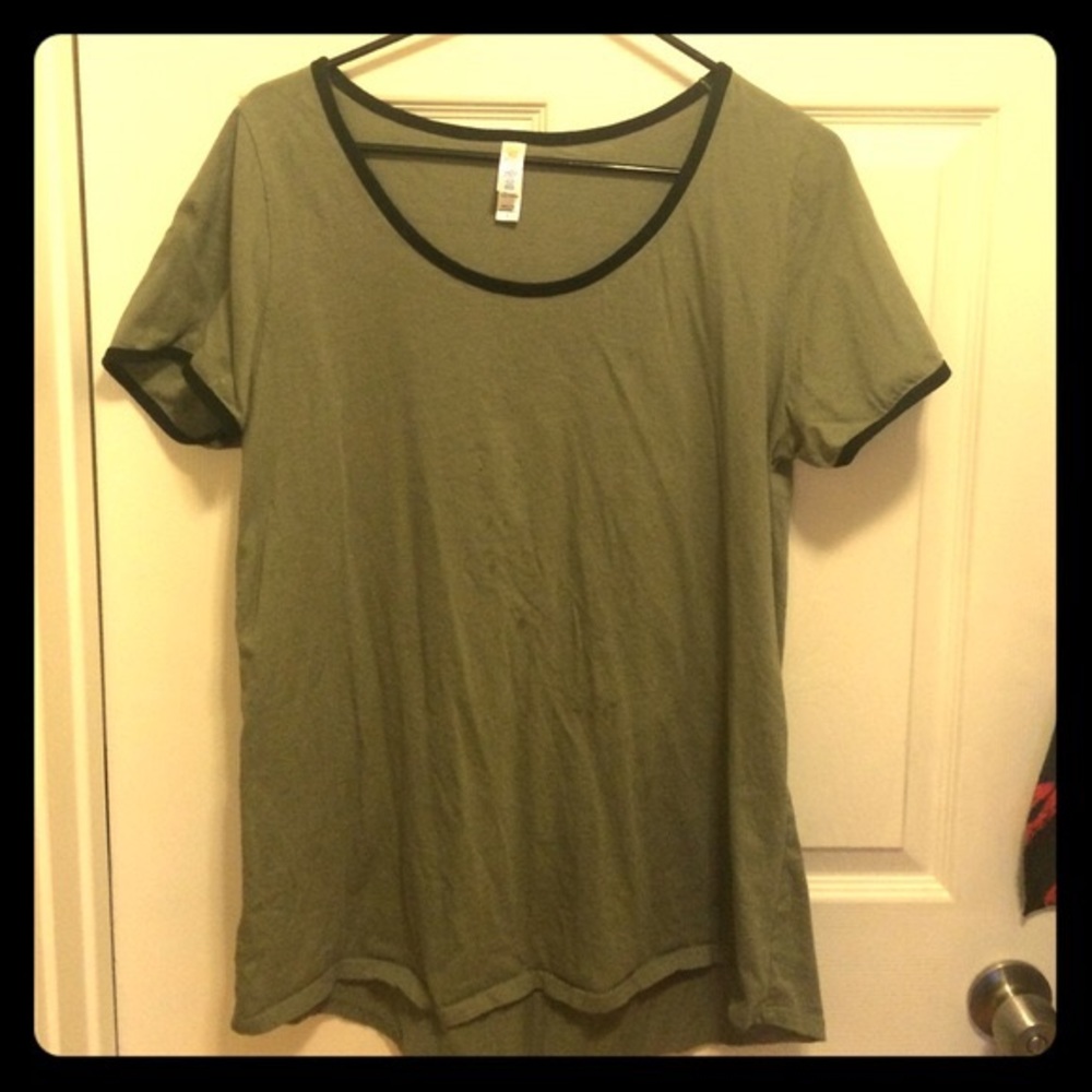 Hunter green classic t LuLaroe