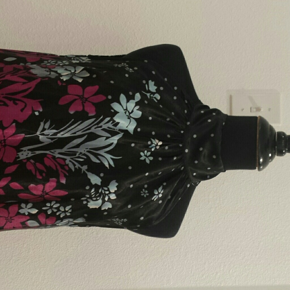 Black Romy Top - Picture 2 of 3
