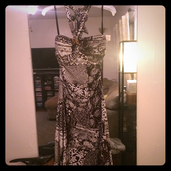 New Summer Dress - Picture 1 of 3