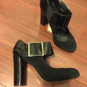 Tory Burch Suede Pumps Side Buckle