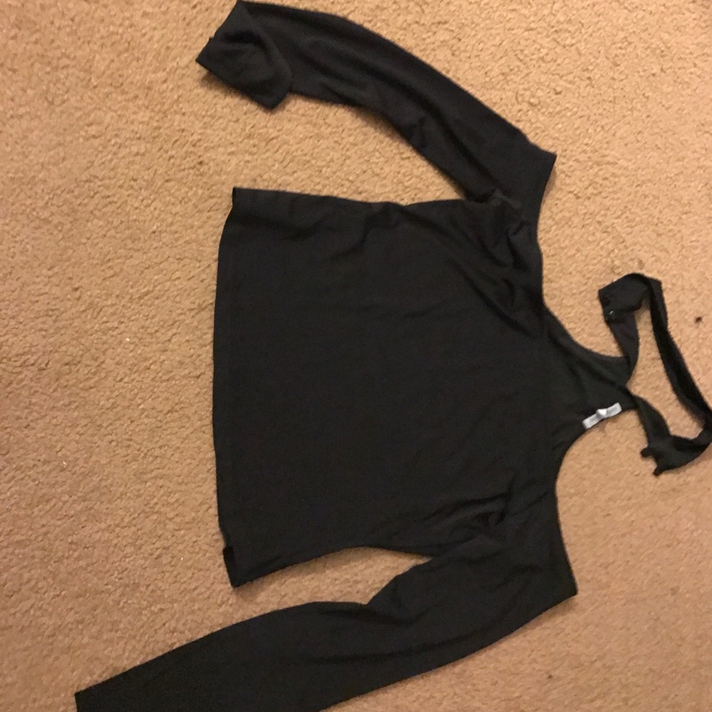 No shoulder choker top