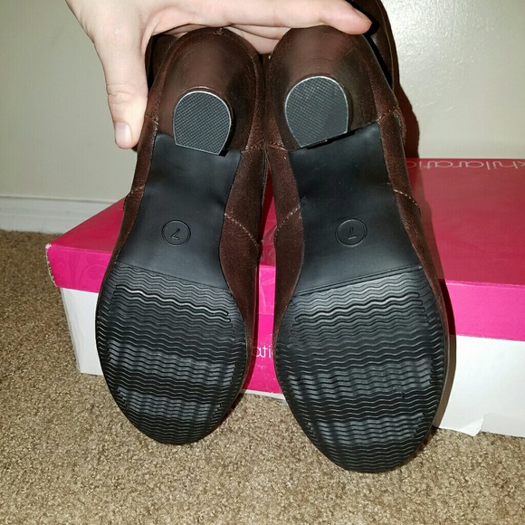 Xhilaration Boots - Picture 3 of 3