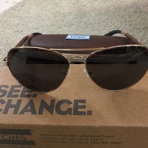 TOMS Classic Sunglasses