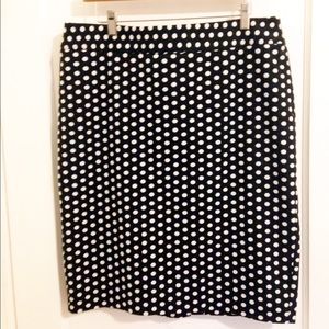 Ann Taylor polka-dot lined pencil skirt