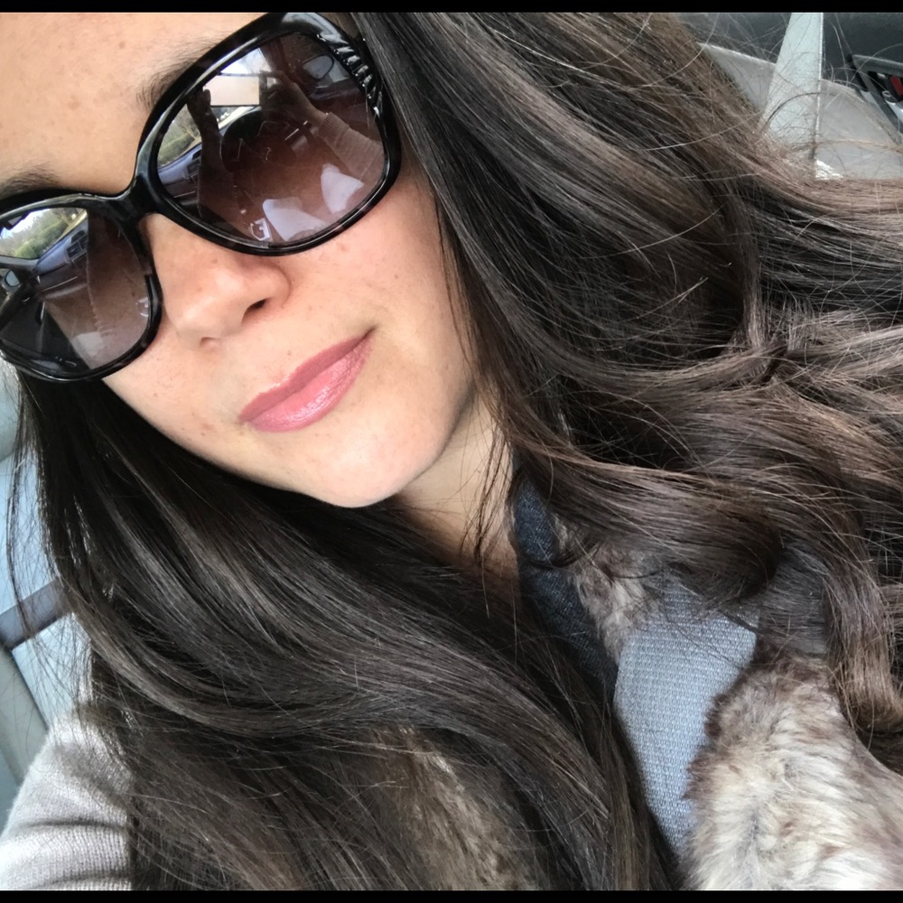 Meet your Posher, Alisha