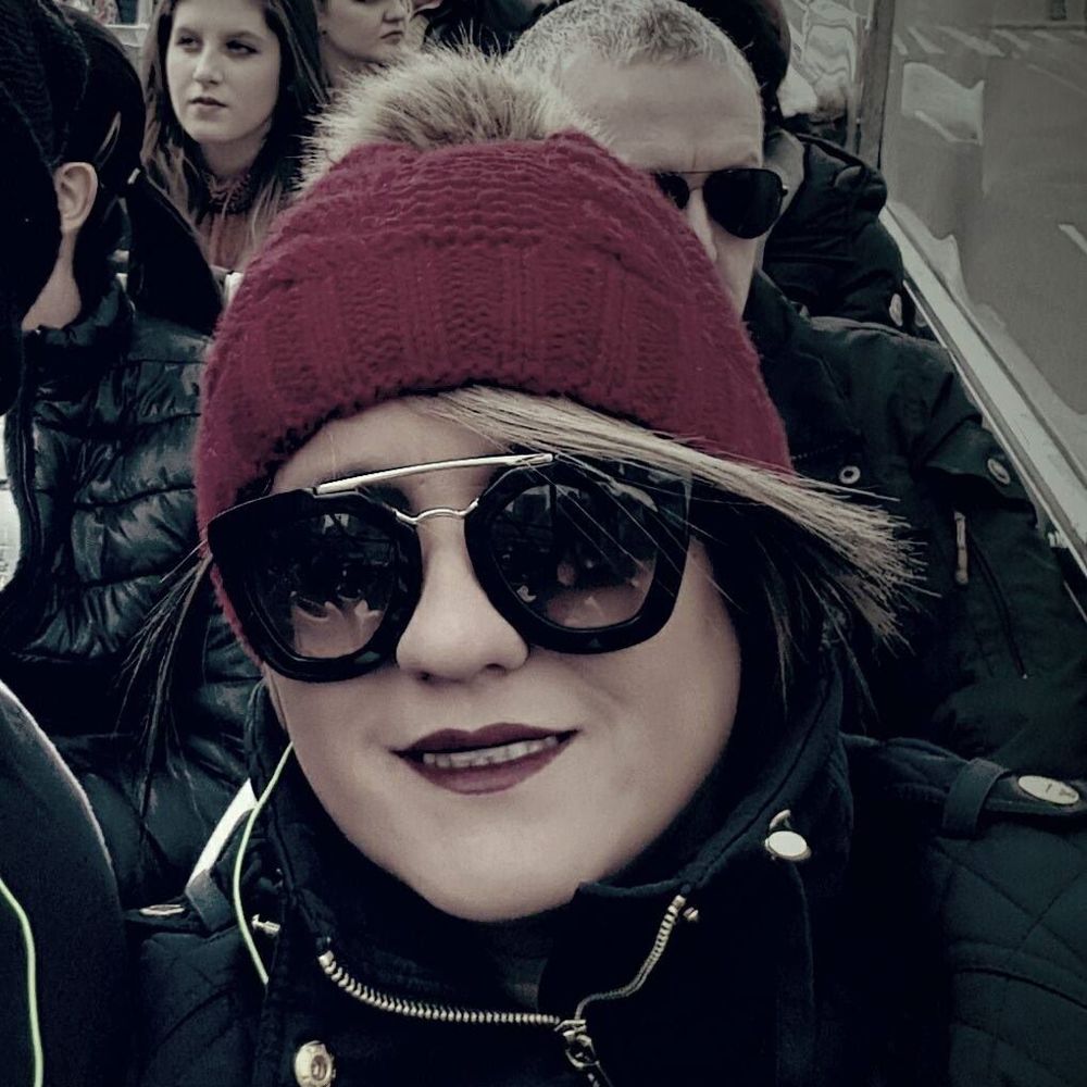 Meet your Posher, Yamilet