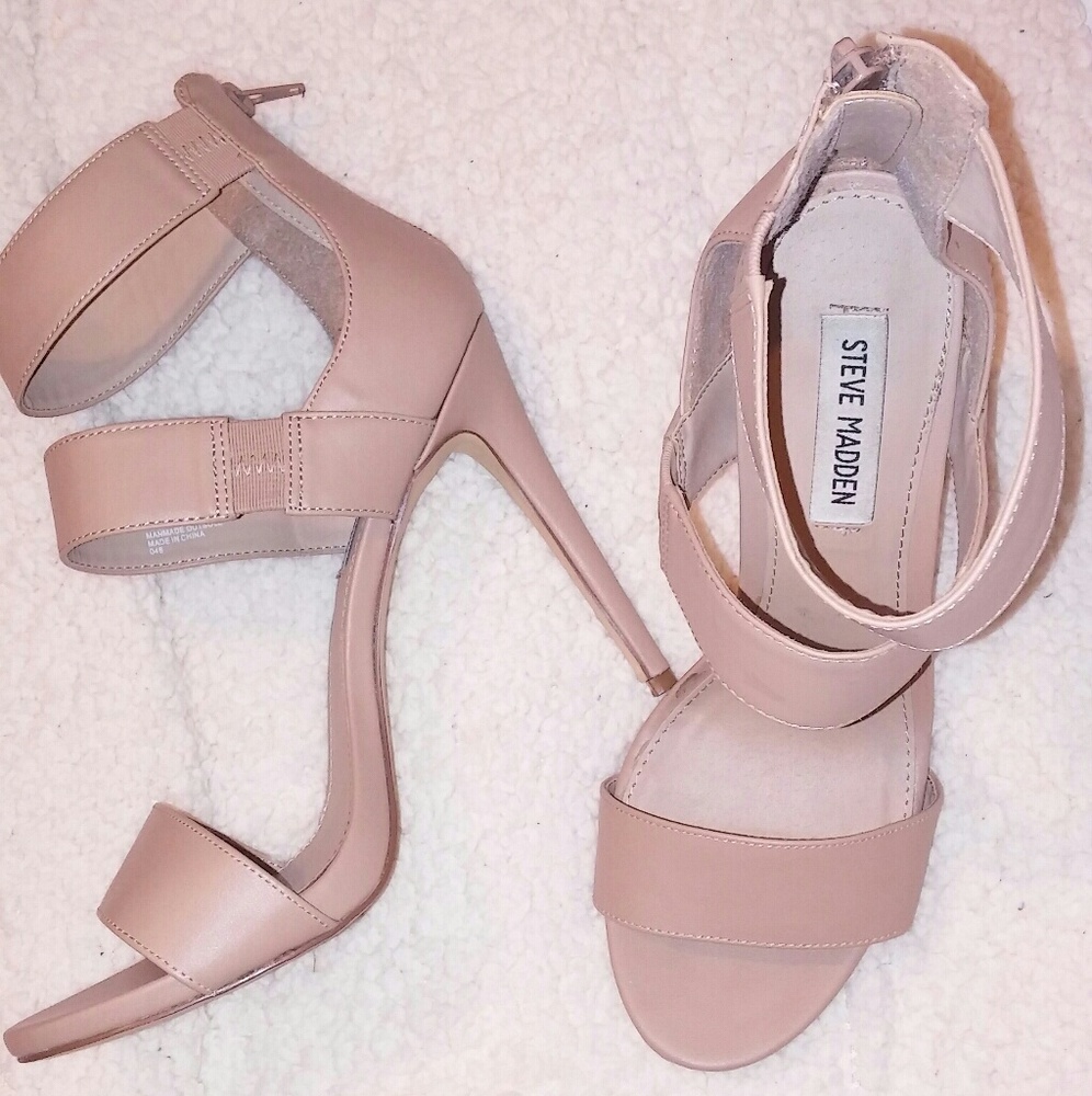Steve Madden nude strappy heels