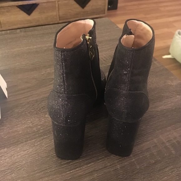 Zara Boot shoes black w shimmers - Picture 3 of 4