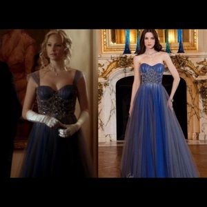 ISO Alberto Makali 182498 dress in any size!!!