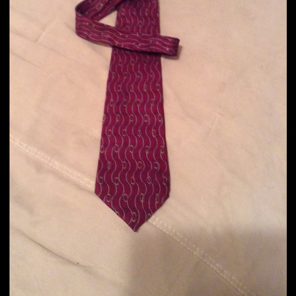 Men's tie