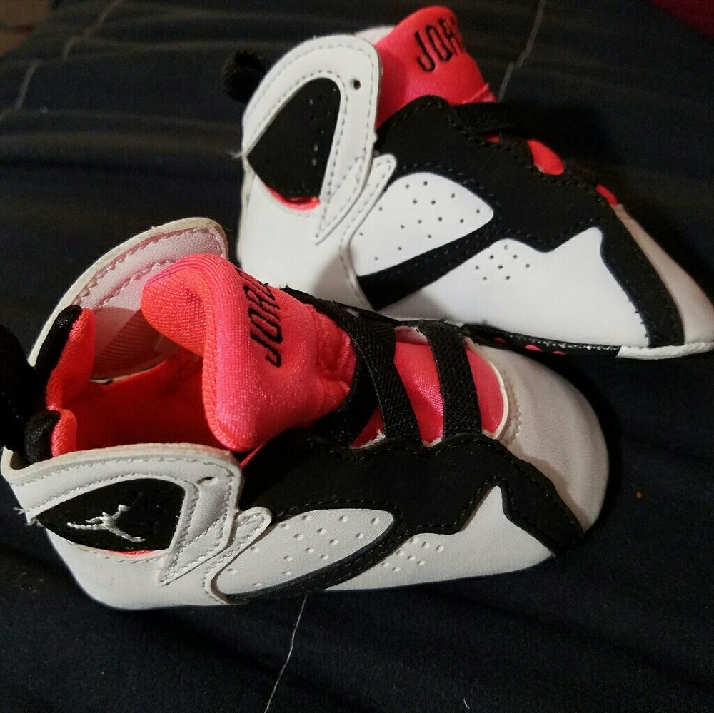 Baby Jordan 7 Retro Gift pack