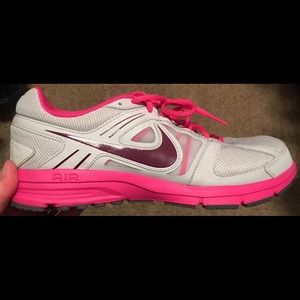 Brand New Women's Nike Shoes