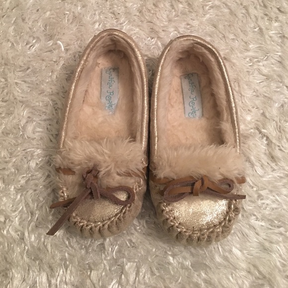 Cynthia Rowley Other - Cynthia Rowley gold moccasins with fur lining
