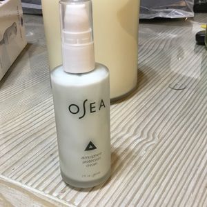 Osea lightweight moisturizer.Never used