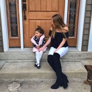 Meet your Posher, Alayna