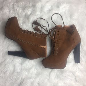 Suede Platform Boot