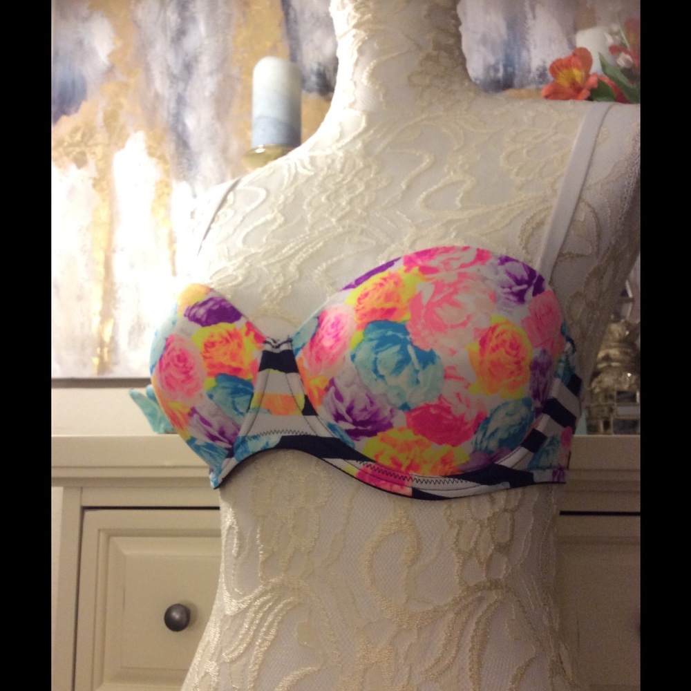 Fun bright floral VS PINK strapless bra.