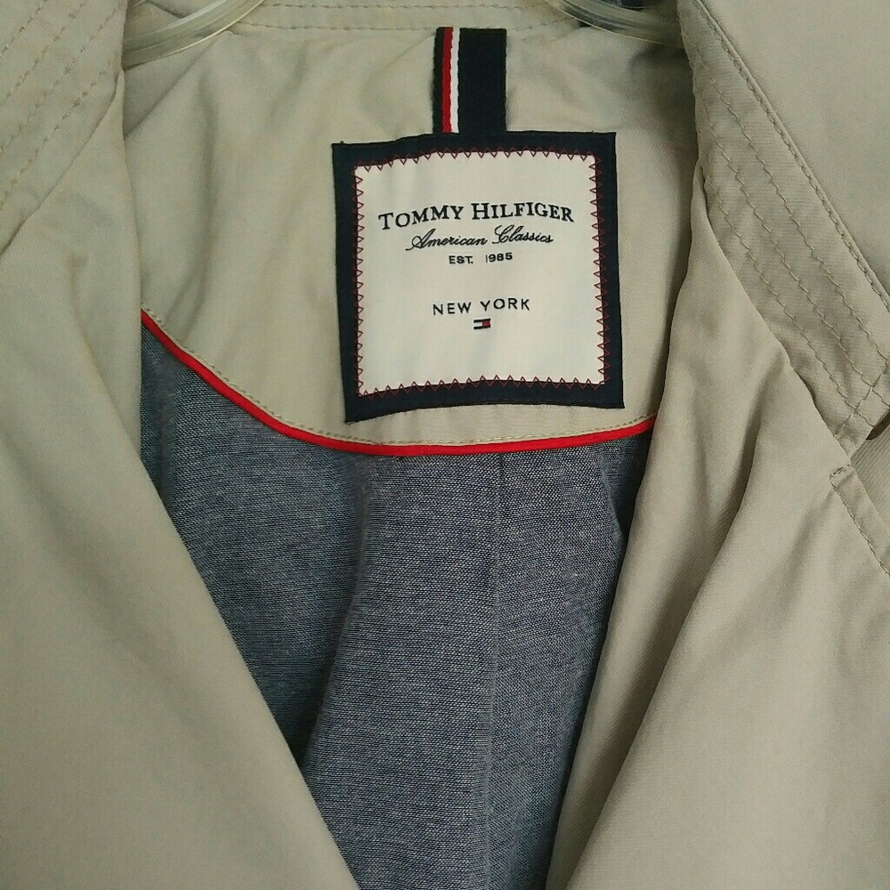 *SOLD* Trench coat 2X/3X *LIKE NEW* - Picture 3 of 3
