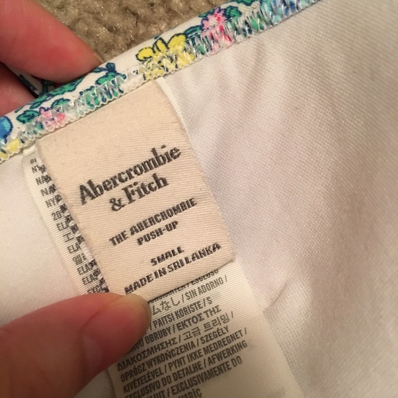 Abercrombie Push Up Floral Swimsuit - Picture 3 of 3
