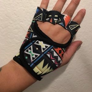 G-loves Aztec Women's Workout Gloves Size S