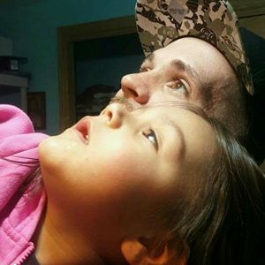 Meet your Posher, Dennis