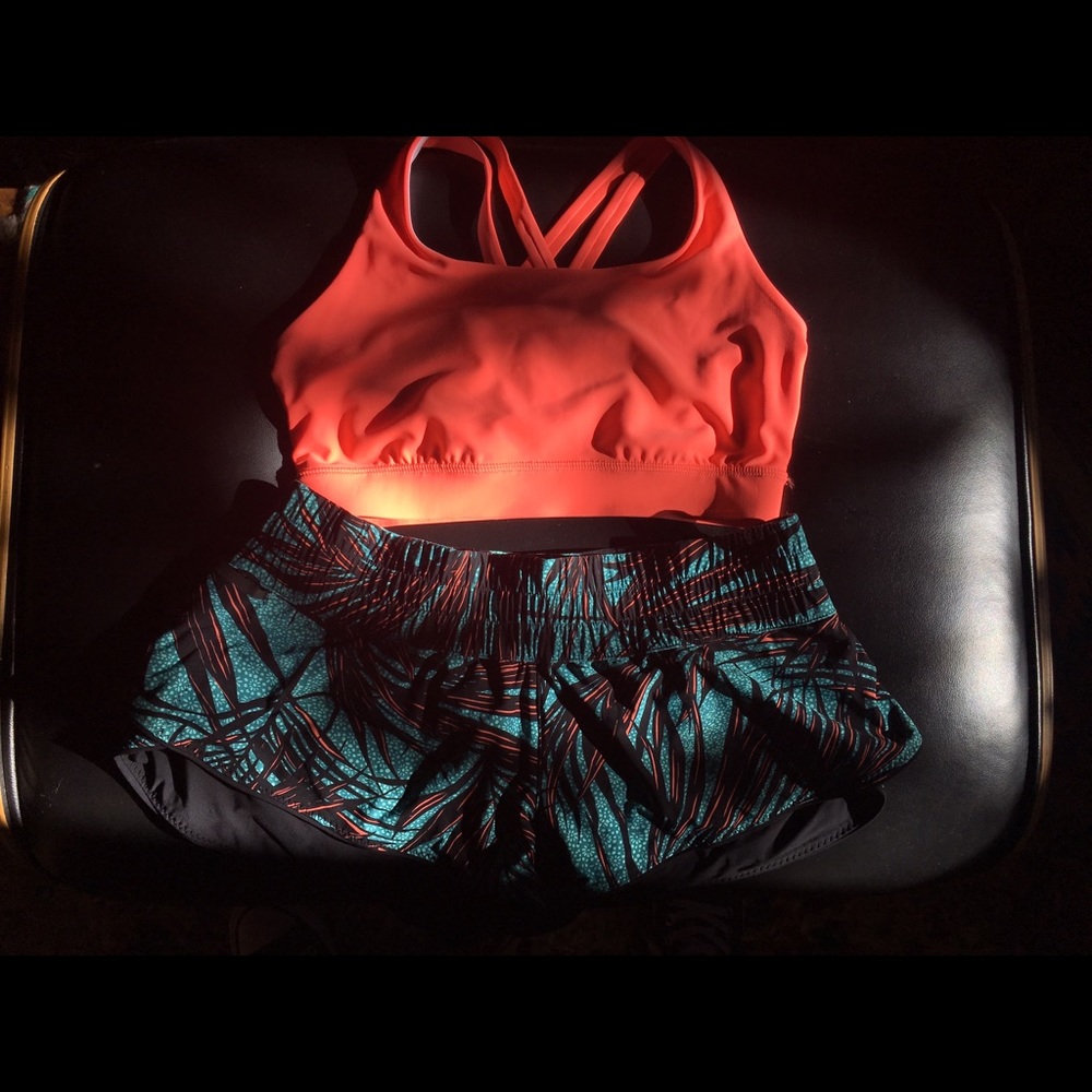 Lululemon Pink Sports bra Size 6