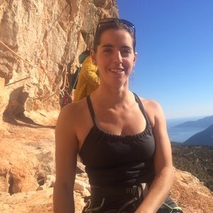 Meet your Posher, Adrianne