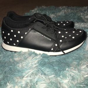 Tommy Hilfiger pika dot tennis shoes!