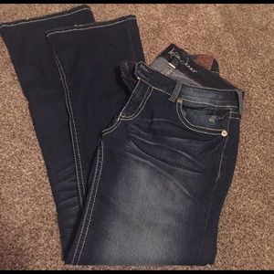 Curvy girl jeans