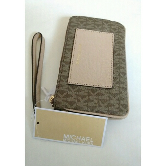 New! MICHAEL KORS Double Zipper Wristlet w/Pocket - Picture 5 of 7