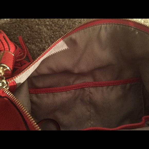 Michael Kors large leather shoulder/cross body bag - Picture 5 of 5