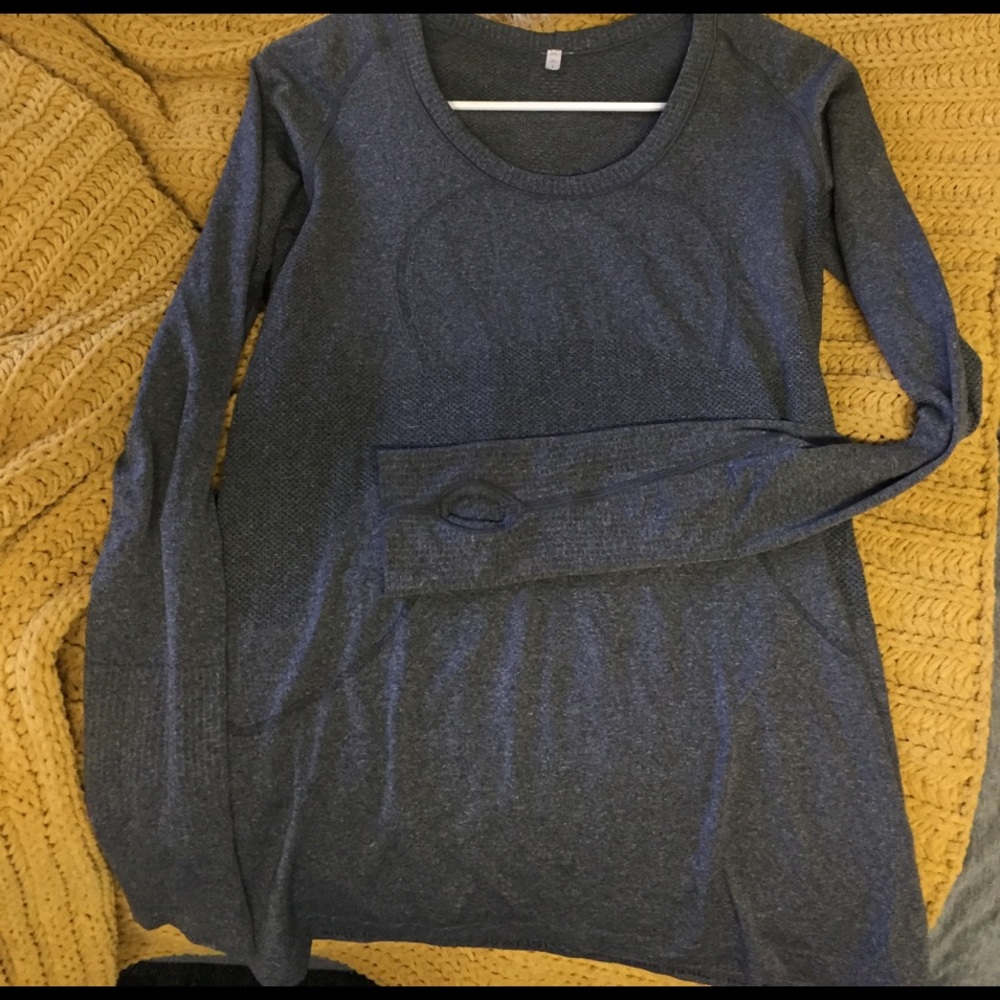 LULU LEMON swiftly grey long sleeve