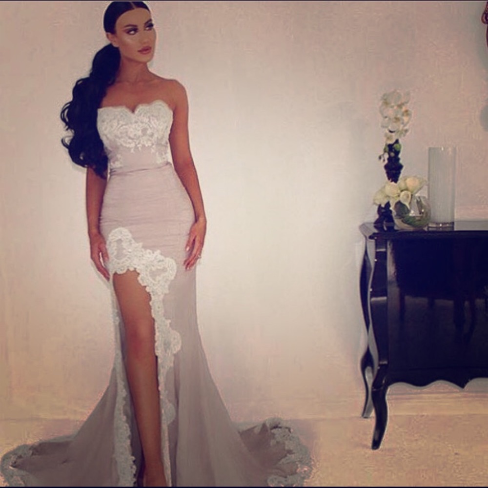 Portia and scarlet gown 💕