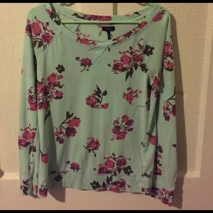 Nollie Blue Floral Pullover Sweater Medium