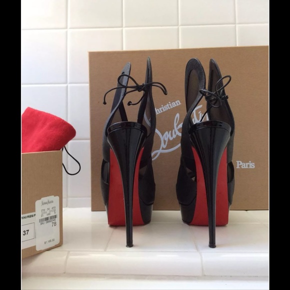 SOLD - Picture 3 of 4