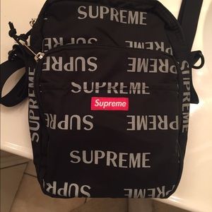 Supreme 3m shoulder bag