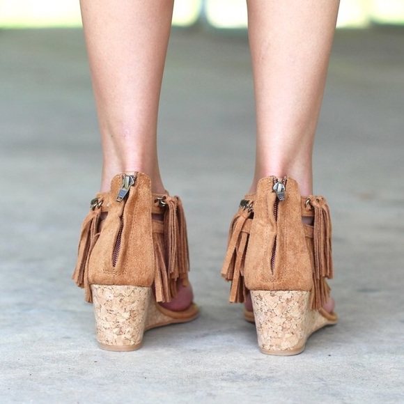 Fringe Layers and Chain Wedge - Picture 2 of 3