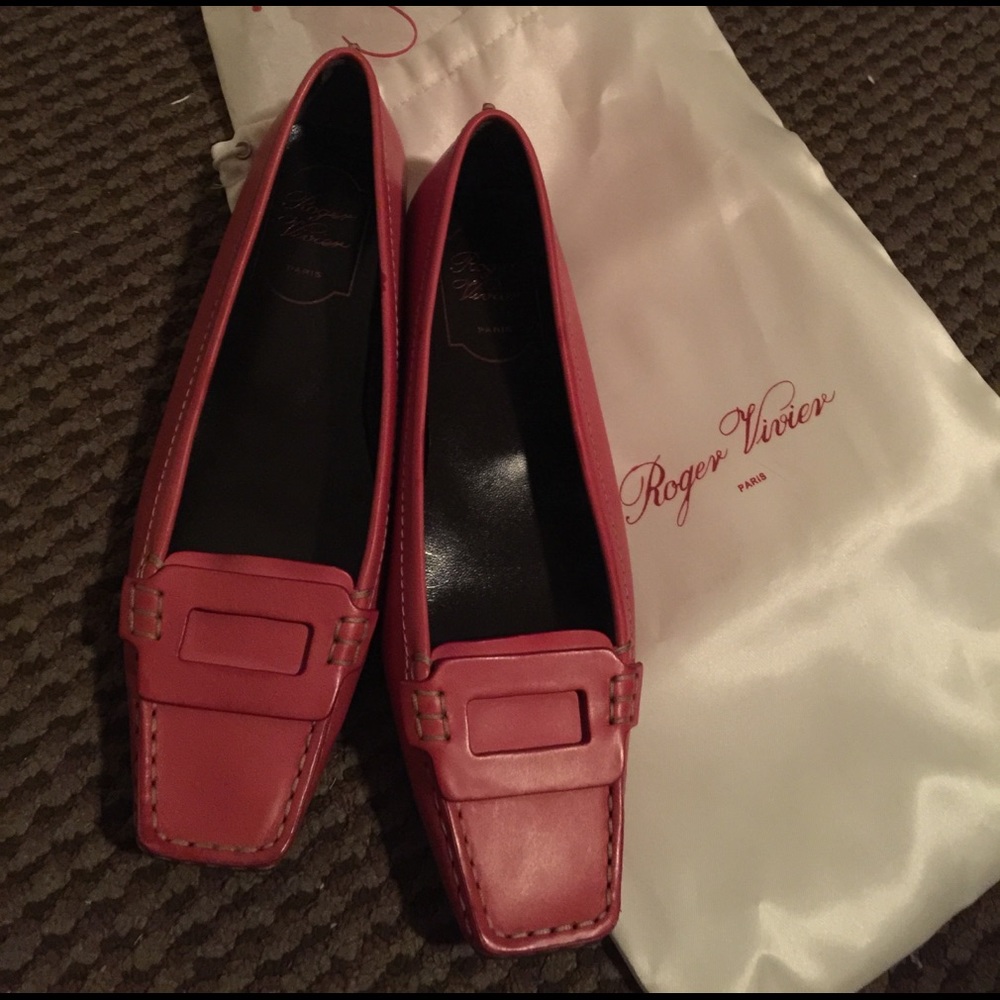 Roger Vivier pink flats 37 NEW authentic