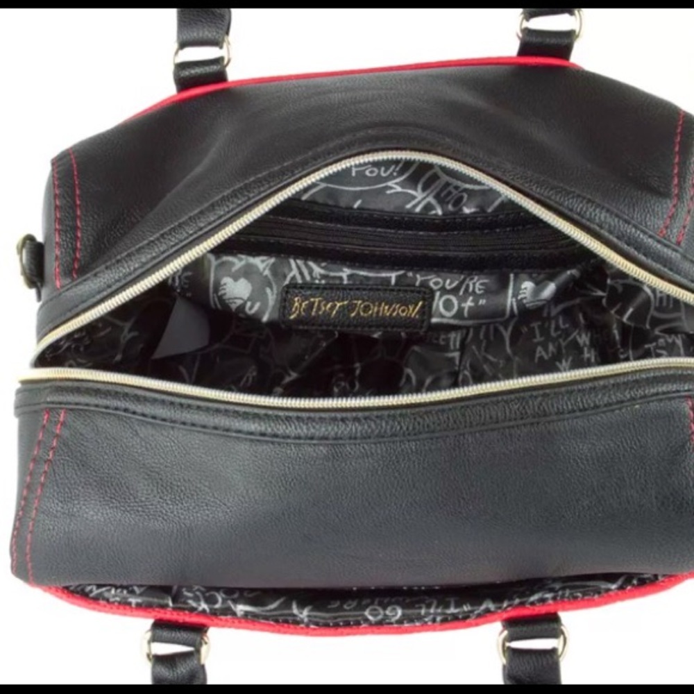 Betsy Johnson Handbag two piece - Picture 8 of 8