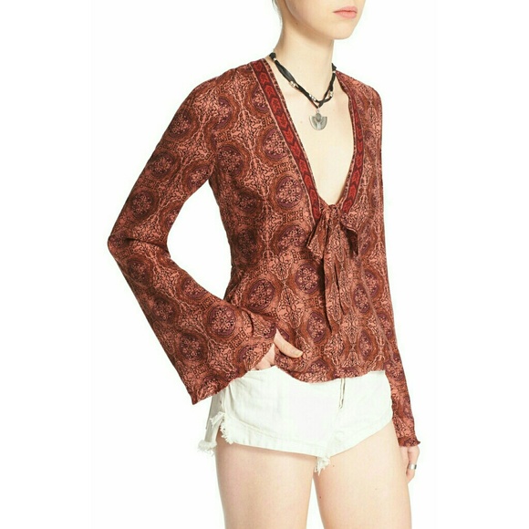 New! Free People Vneck Tie-front Bell Sleeve Top - Picture 2 of 5