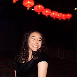 Meet your Posher, Sabrina