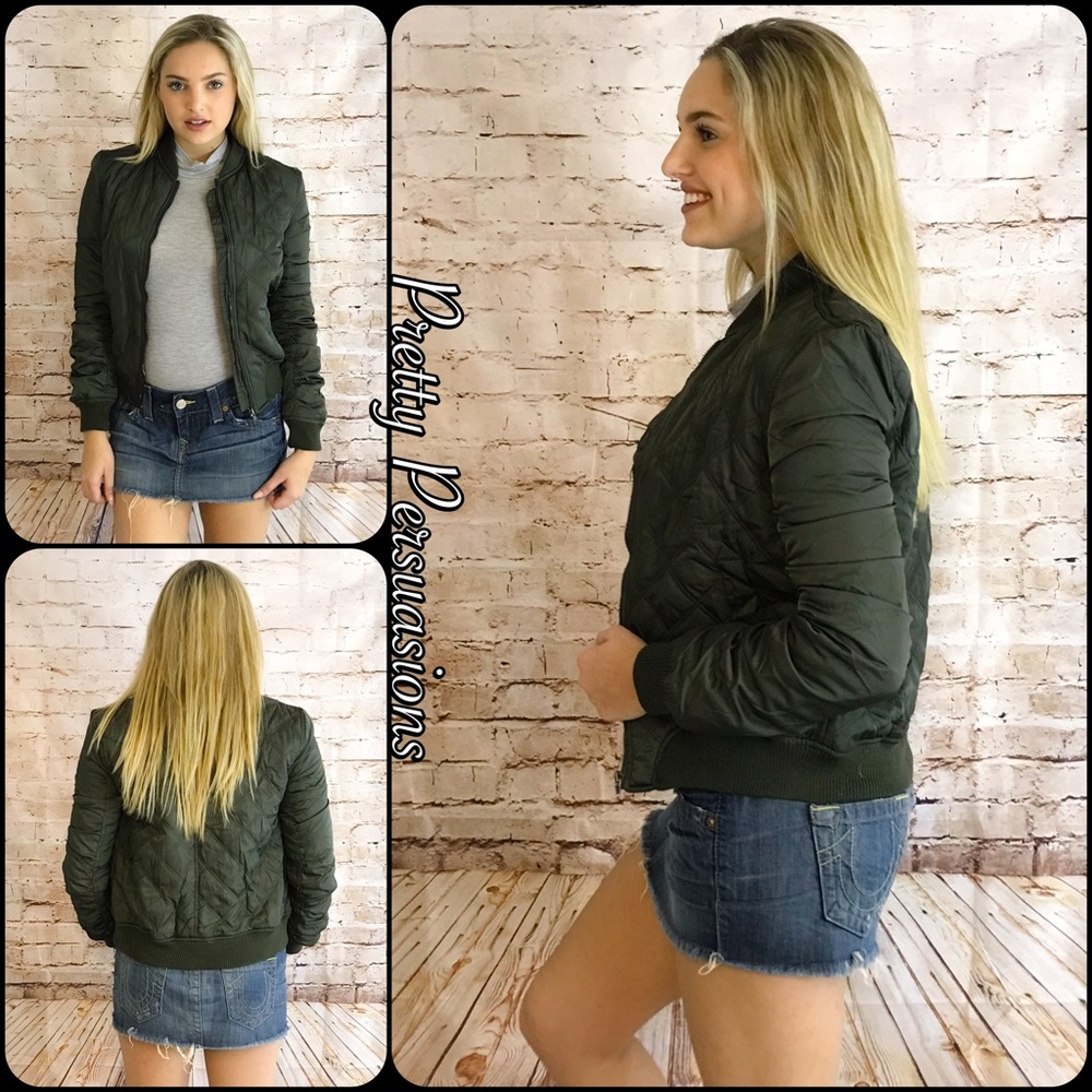 NWT Green Quilted Bomber Jacket - Picture 2 of 4