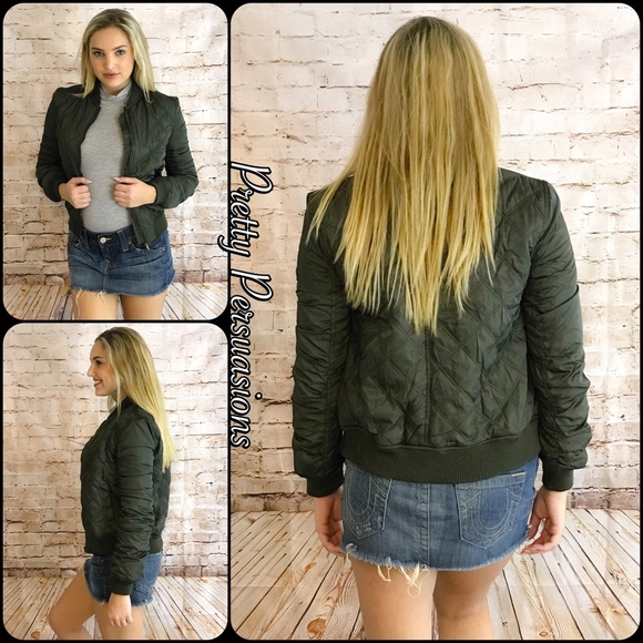 NWT Green Quilted Bomber Jacket - Picture 3 of 4
