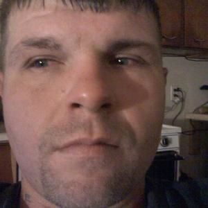 Meet your Posher, Gary