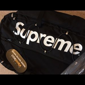Brand new Supreme SS17 black backpack 100% auth