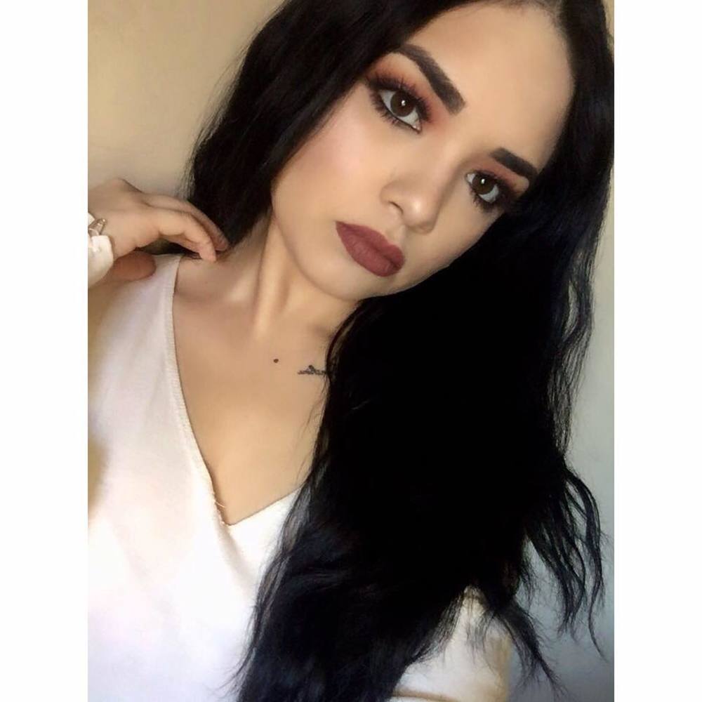 Meet your Posher, Steph