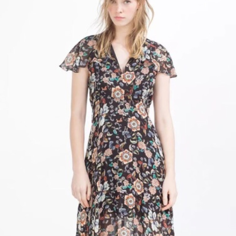 Zara Basic Navy Floral dress